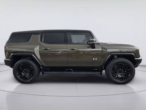 Used 2025 GMC Hummer EV 2X w/ LPO, Roof Cross Rail Package AWD/4WD image 5