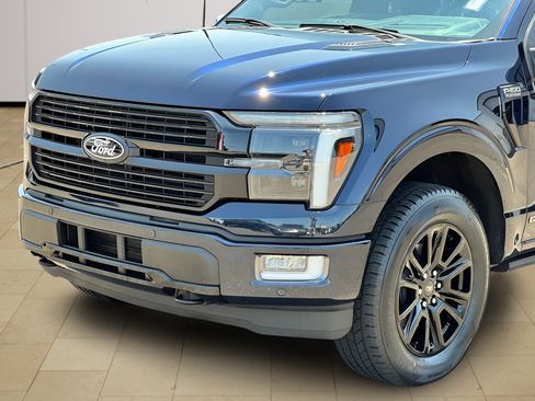Used 2025 Ford F150 Platinum w/ Equipment Group 702A High AWD/4WD image 41