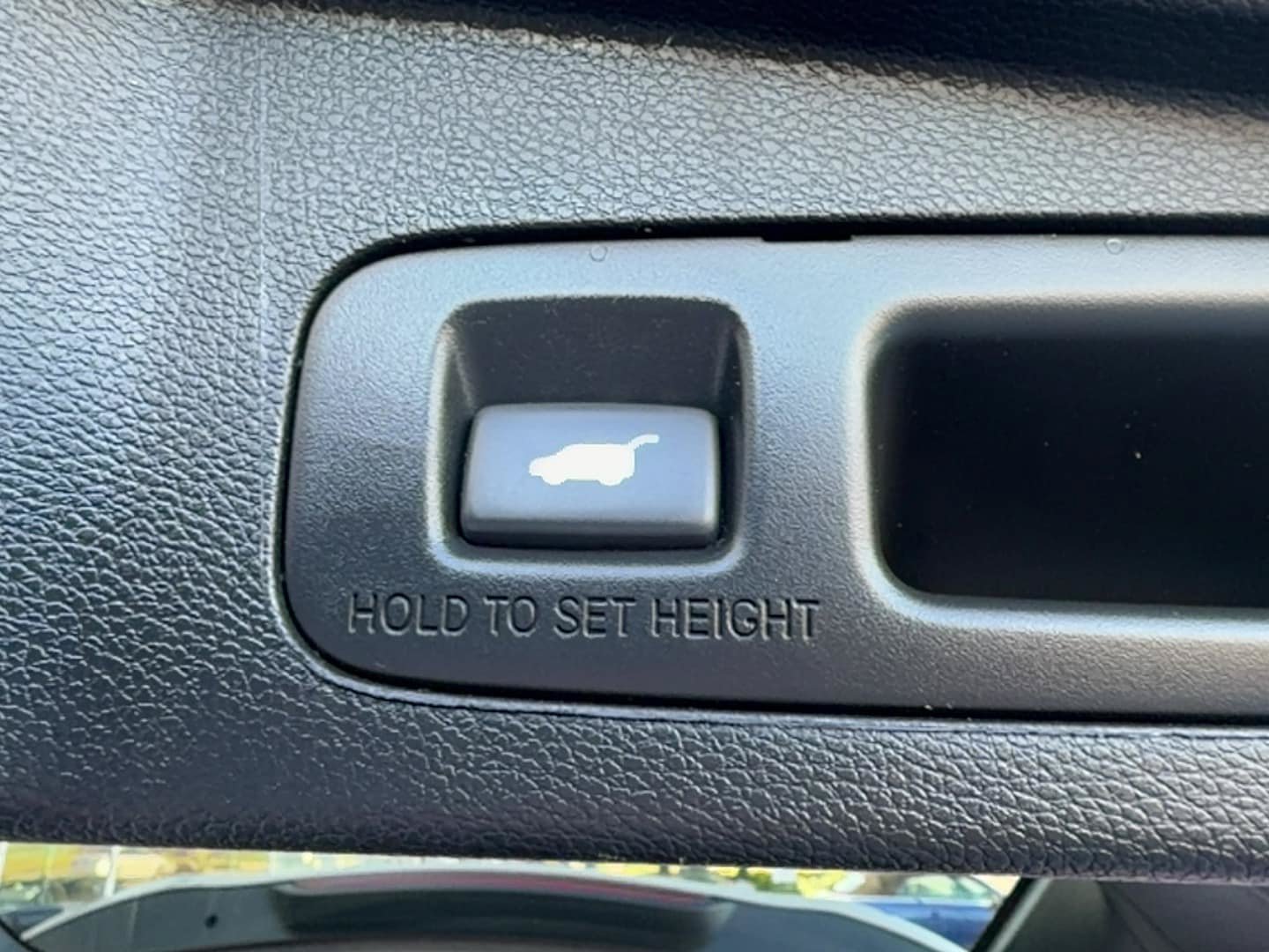 Used 2018 Honda CR-V EX-L image 25