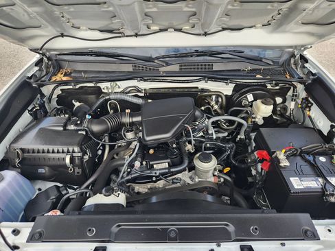 Used 2021 Toyota Tacoma SR image 15