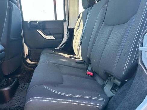 Used 2014 Jeep Wrangler Unlimited Sahara w/ Dual Top Group image 14