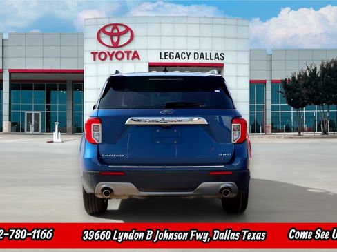 Used 2023 Ford Explorer Limited AWD/4WD image 8