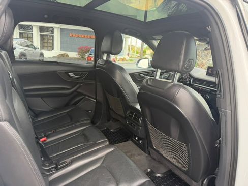 Used 2018 Audi Q7 3.0T Premium Plus w/ Premium Plus Package AWD/4WD image 18