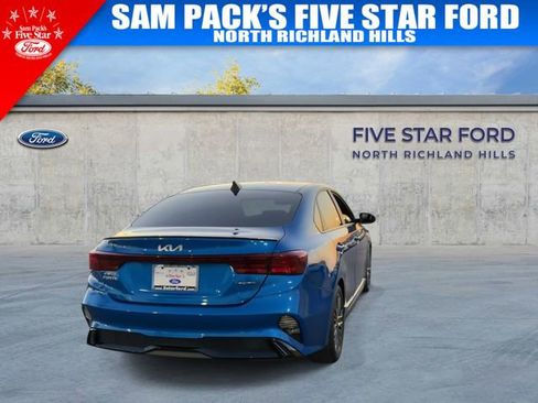 Used 2023 Kia Forte GT-Line w/ GT-Line Premium Package image 9