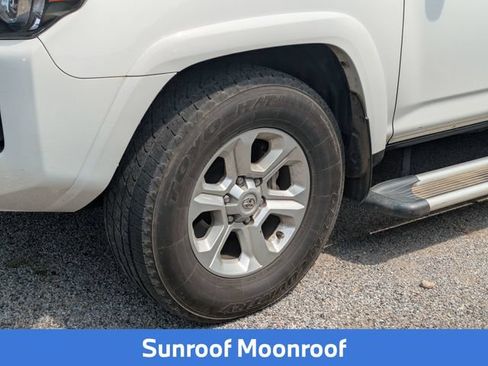 Used 2023 Toyota 4Runner SR5 Premium w/ Moonroof Package RWD image 8