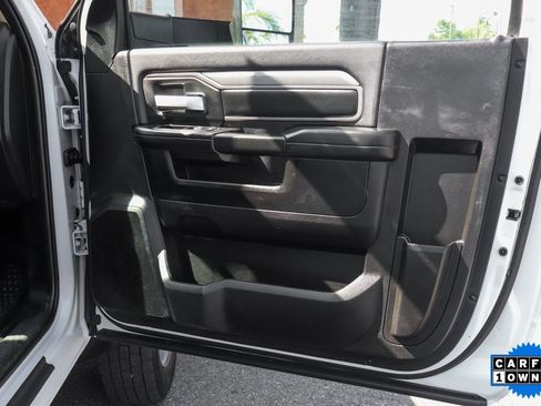 Used 2019 RAM 5500 Tradesman image 34