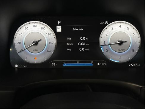 Used 2023 Hyundai Palisade Limited AWD/4WD image 23