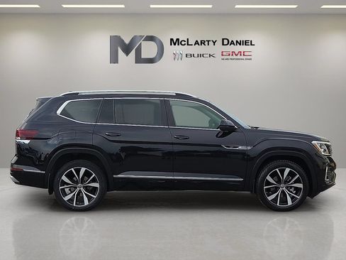 Used 2025 Volkswagen Atlas SEL Premium R-Line AWD/4WD image 15
