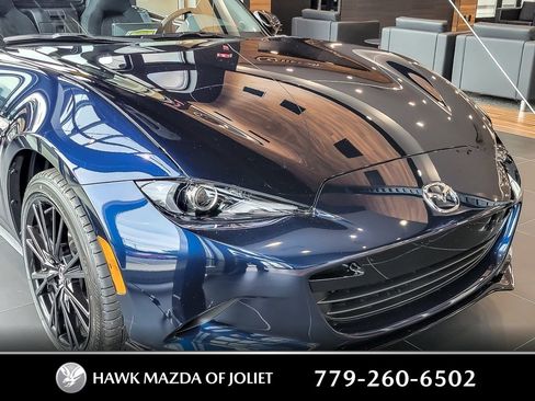 New 2025 MAZDA MX-5 Miata Club w/ Weather Package image 2