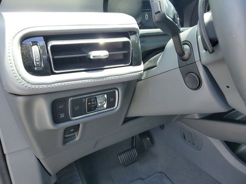 Certified 2021 Lincoln Nautilus Reserve w/ Class II Trailer Tow Package image 16