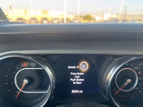 Used 2021 Jeep Wrangler Unlimited Sport image 36