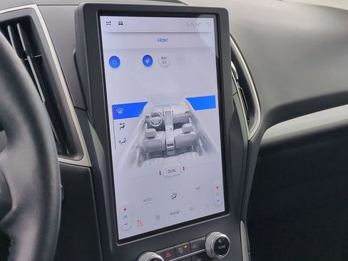 Used 2023 Ford Edge SEL w/ Convenience Package image 32