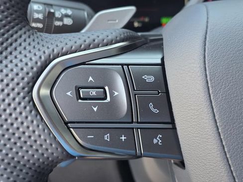 New 2026 Lexus TX 500h AWD image 31