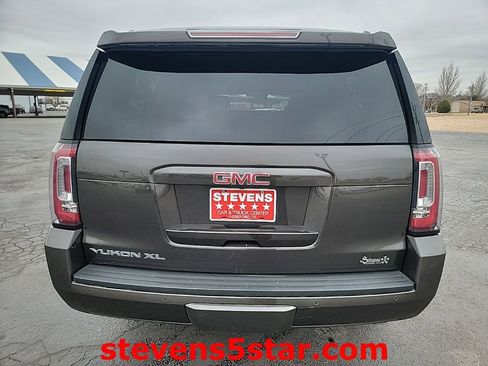 Used 2020 GMC Yukon XL SLT w/ Premium Edition image 9
