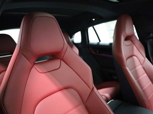 New 2026 Porsche Panamera 4 image 21