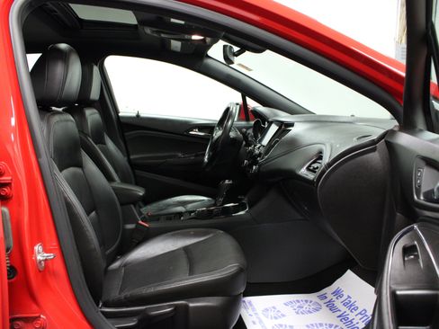 Used 2016 Chevrolet Cruze Premier FWD image 15