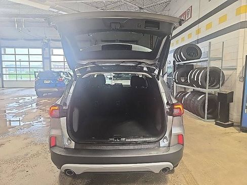 Used 2023 Ford Escape Active AWD/4WD image 31