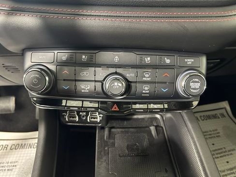 Used 2022 Dodge Durango R/T w/ Blacktop Package image 24