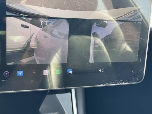 Used 2020 Tesla Model 3 Standard Range Plus image 13