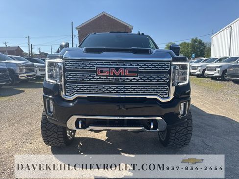 Used 2023 GMC Sierra 2500 Denali w/ Denali Ultimate Package image 8