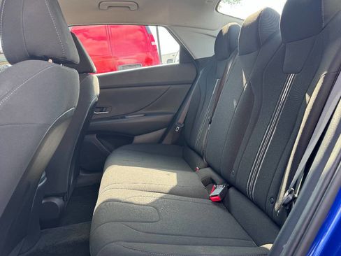 Used 2021 Hyundai Elantra SEL image 14