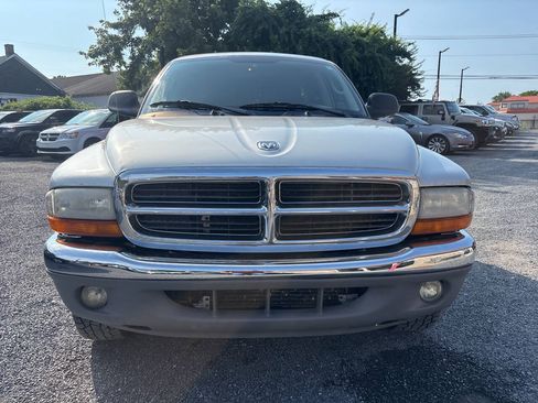 Used 2004 Dodge Dakota SLT w/ PWR Convenience Group AWD/4WD image 2