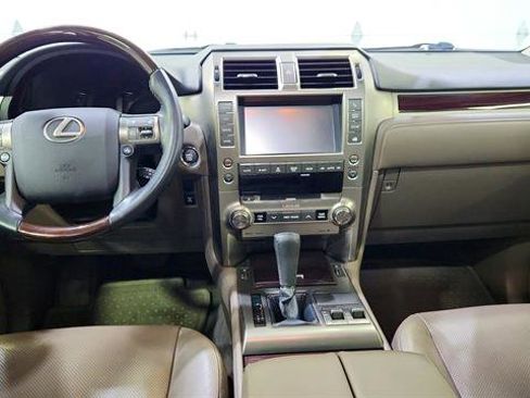 Used 2019 Lexus GX 460 Premium image 29