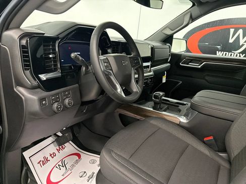 New 2026 Chevrolet Silverado 1500 RST AWD/4WD image 9