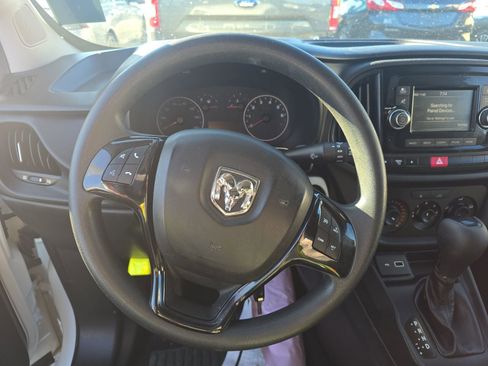 Used 2022 RAM ProMaster City Tradesman image 11