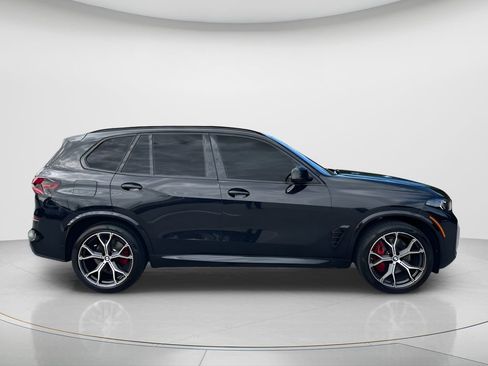 Used 2026 BMW X5 xDrive40i w/ M Sport Package AWD/4WD image 4