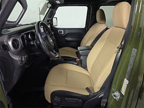Used 2021 Jeep Wrangler Unlimited Willys image 5