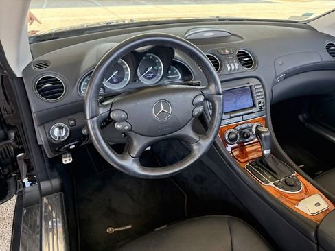 Used 2007 Mercedes-Benz SL 550 image 36