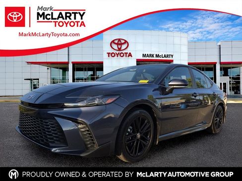 Used 2026 Toyota Camry SE w/ Multimedia Upgrade Package AWD/4WD image 1