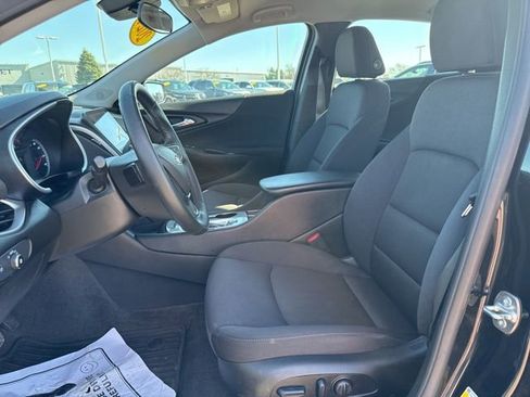Used 2024 Chevrolet Malibu RS image 19