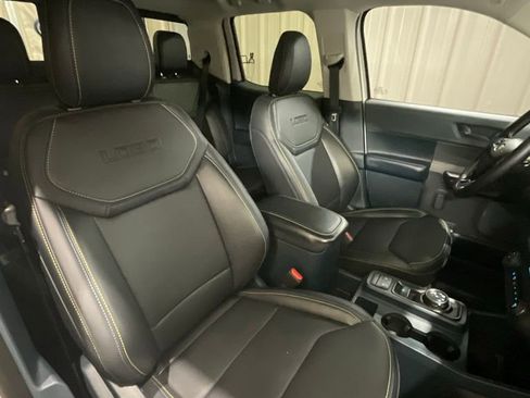 Used 2025 Ford Maverick Lobo image 13