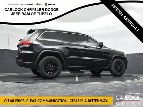 Used 2020 Jeep Grand Cherokee Laredo AWD/4WD image 44