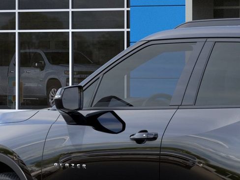 New 2026 Chevrolet Blazer LT AWD/4WD image 14