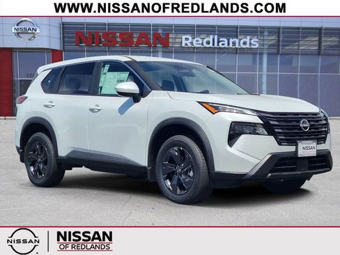 New 2026 Nissan Rogue SV w/ Cold Weather Package FWD image 1
