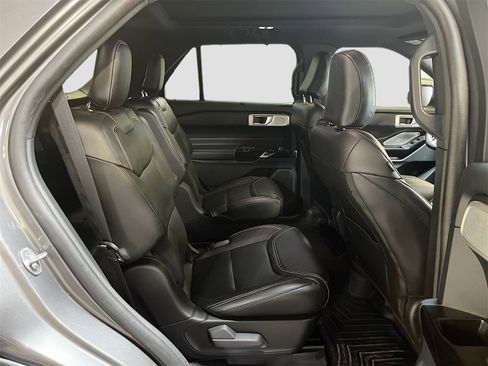 Used 2024 Ford Explorer ST w/ Equipment Group 401A image 29