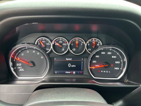 Used 2020 Chevrolet Silverado 1500 LT w/ Texas Edition AWD/4WD image 21