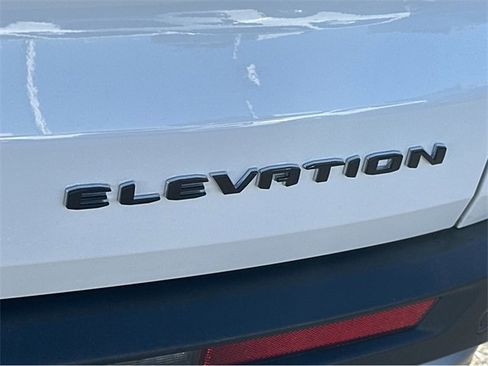 Certified 2025 GMC Acadia Elevation image 13