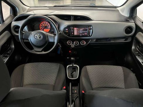Used 2016 Toyota Yaris L image 15