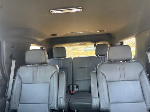 Used 2023 Chevrolet Tahoe RST w/ Luxury Package AWD/4WD image 11