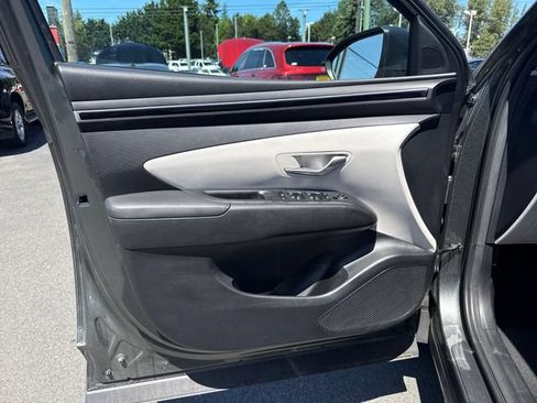 Used 2022 Hyundai Tucson SEL AWD/4WD image 16