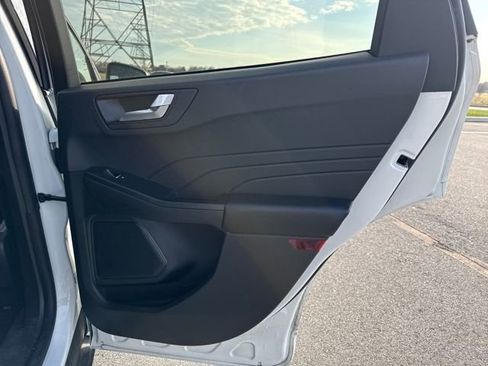 Used 2024 Ford Escape ST-Line w/ Tech Pack #1 image 16