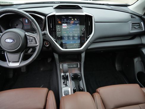 Used 2023 Subaru Ascent Touring AWD/4WD image 10