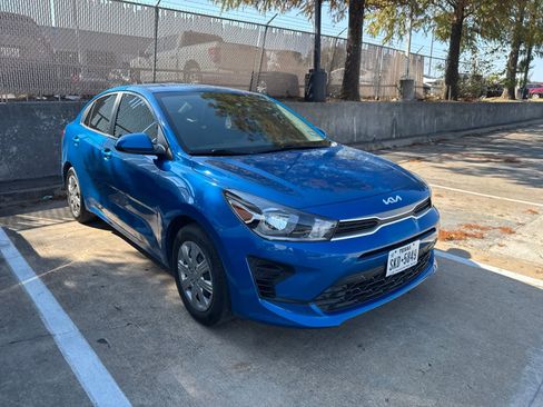 Used 2023 Kia Rio S FWD image 3
