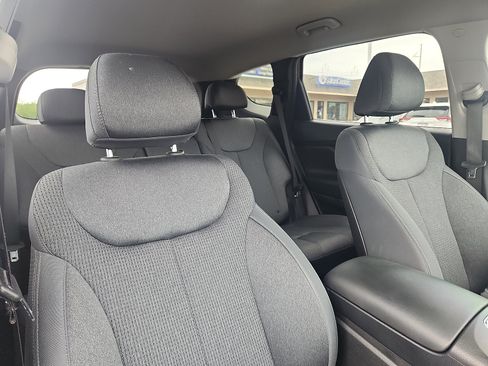 Certified 2023 Hyundai Santa Fe SE AWD/4WD image 32