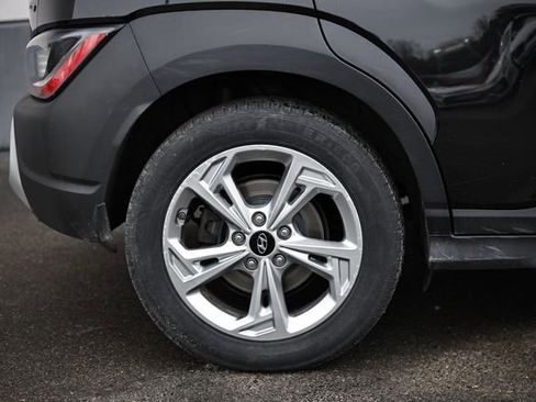 Used 2023 Hyundai Kona SEL image 6