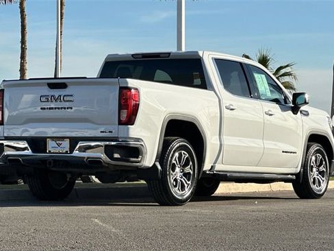 Used 2019 GMC Sierra 1500 SLE image 3